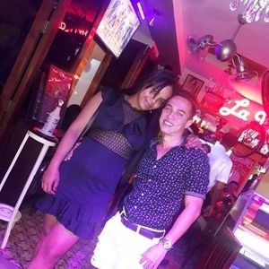 Meet your Posher, Angel luis